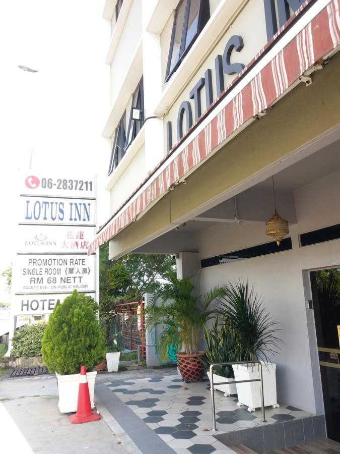 Lotus Hotel